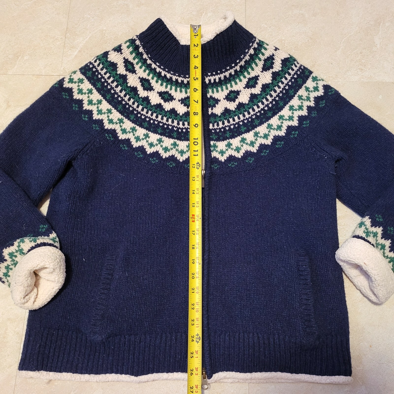 Women's LL Bean Lambs Wool Sweater 