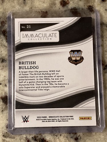 2023 Panini WWE Bulldog Immacolato Britannico Davey Boy Smith Rosso Parallelo 34/35 SP - Foto 2 di 2