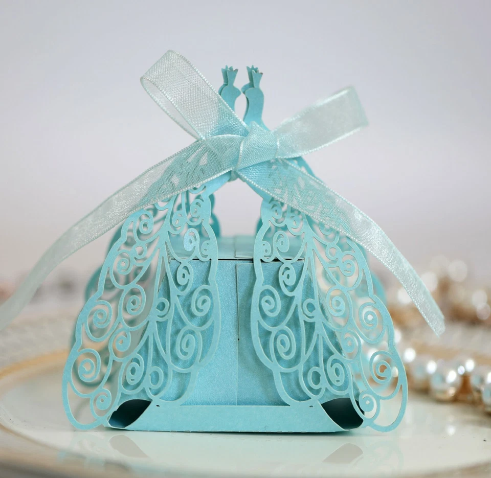 爱人孔雀激光切割婚礼派对礼品甜糖果盒带丝带礼物 — 第 2/4 张图片