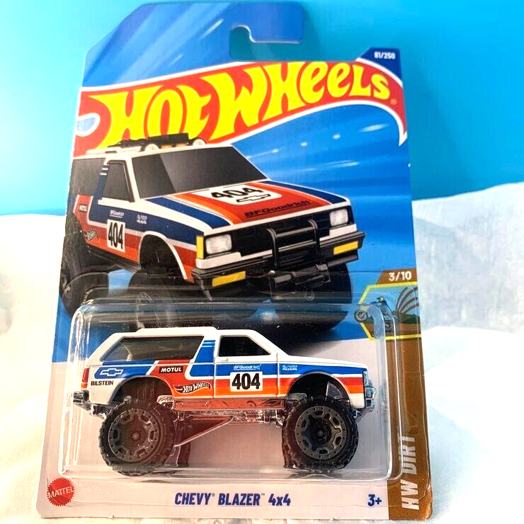 HOT WHEELS 2025 CHEVY BLAZER 4X4 WHITE 81/250 HYX25 HW DIRT LARRY