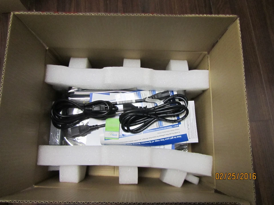 4XF0F28770– Lenovo External LTO-6 SAS Tape Drive, Tandberg LTO6, Part: 3535-LTO - Image 3 of 4