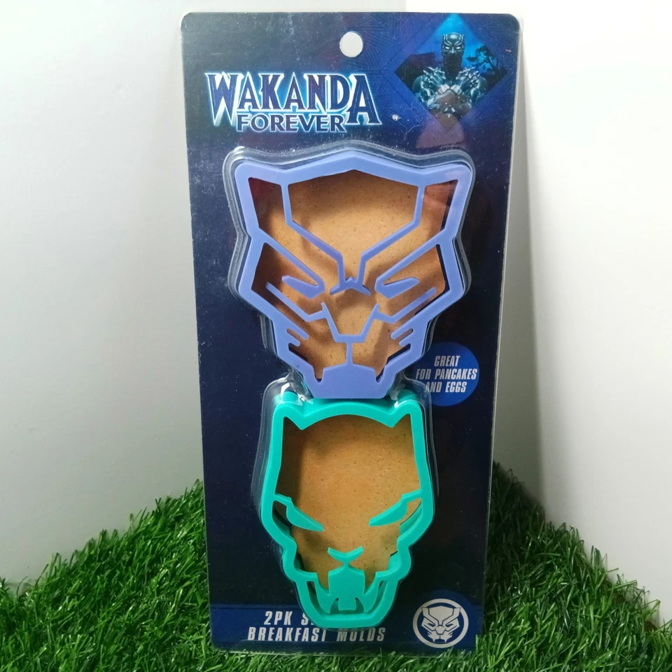 Black Panther Silicone Breakfast Wakanda Forever Panther Molds Marvel New 2Pk - Image 3 of 4