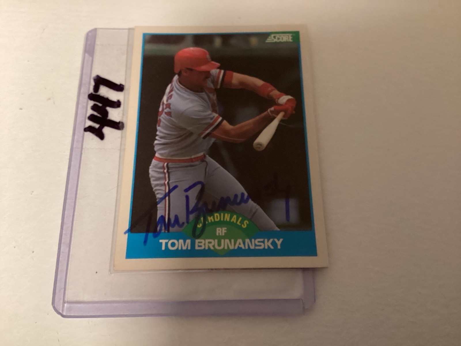 1990 Score,  TOM BRUNANSKY, #184,  ✒️🥎 AUTOGRAPHED  🥎🖋️