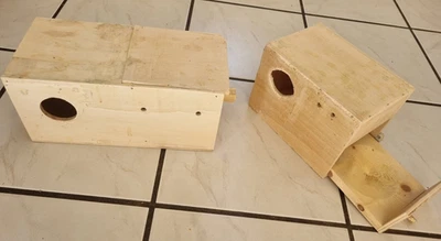 Vogel -Vogelkäfig-Zubehör 2x  Nistkasten Wellensittiche Sittiche - Bild 1 von 4