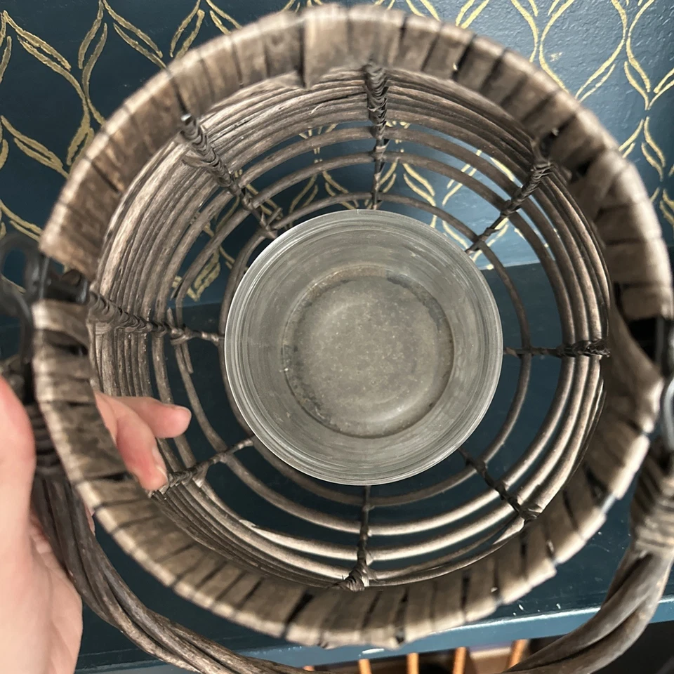 "Canasta de mimbre rústica de granja linterna de vela 12"" de alto soporte de vidrio" Foto 4 de 4