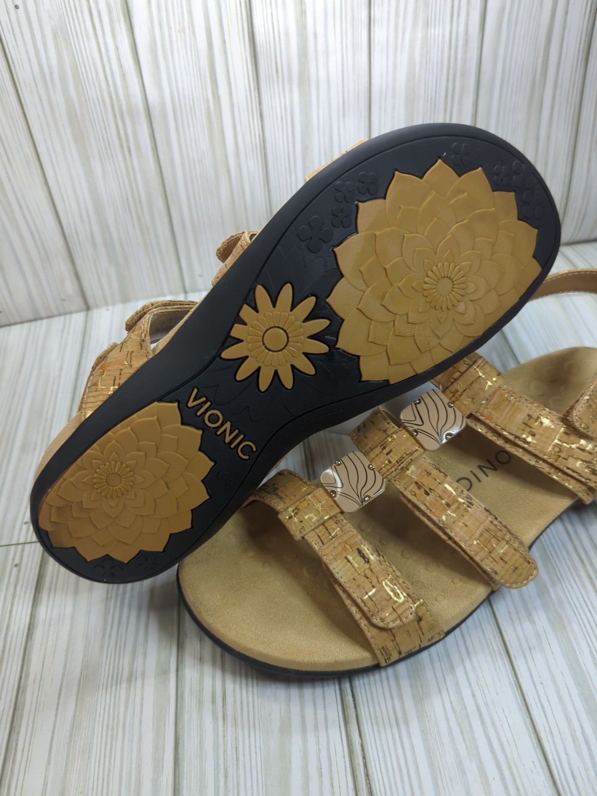 Vionic Amber Adjustable Sandals size 9 Podiatrist… - image 4