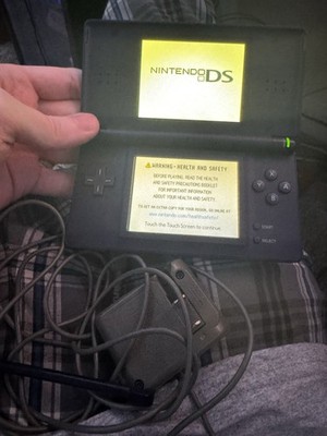 Nintendo DS Lite Handheld Game Console USG-001 Black/Blue w/ Charger & Stylus