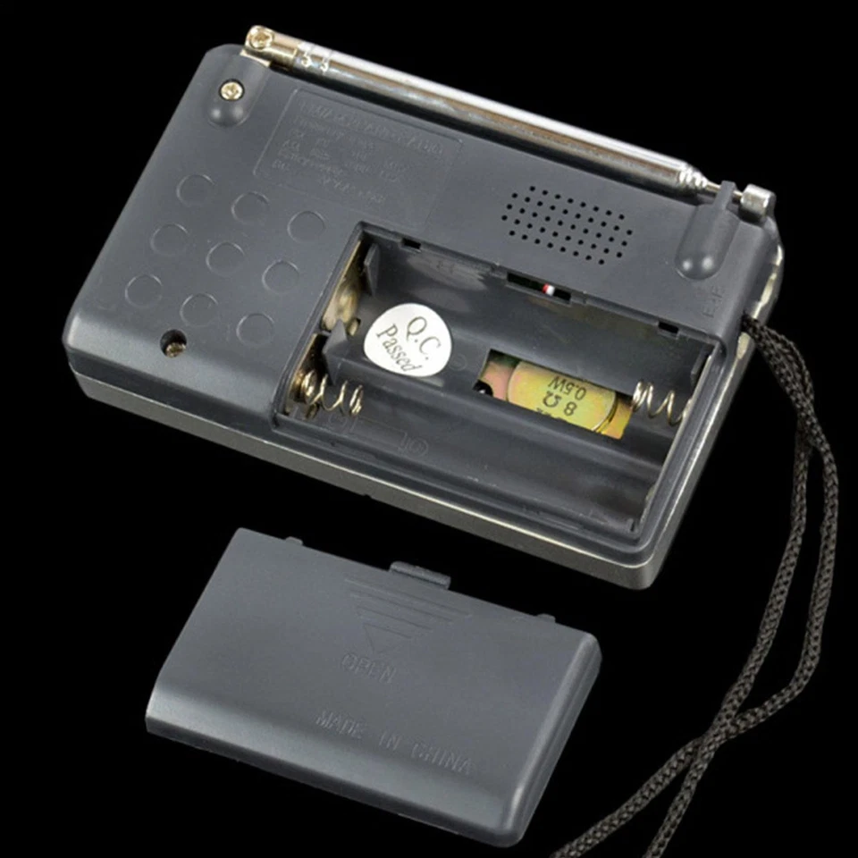 Aktives tragbares Radio AM/FM, 2AA batteriebetrieben mit Empfang über große Re - Bild 4 von 4