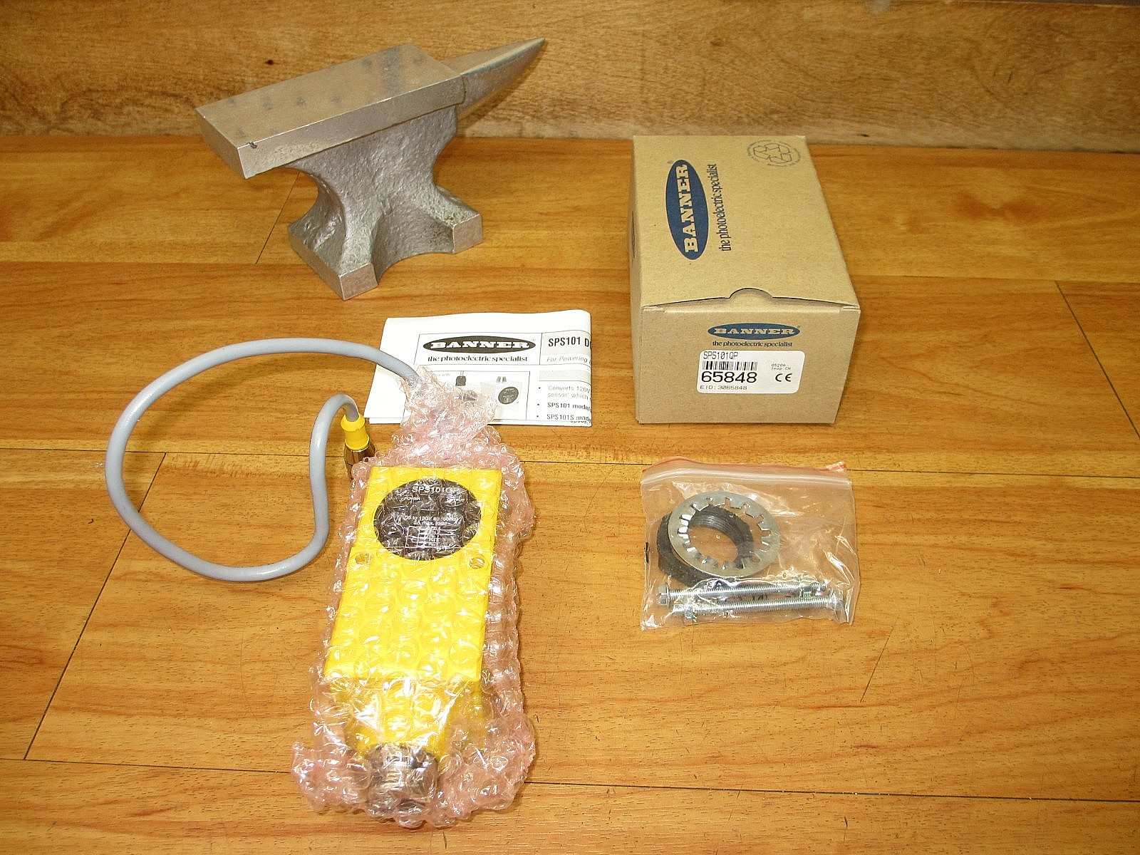 Banner SPS101QP *NEW* 65848 Power Supply