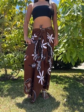 Hawaiian Design Sarong Brown Plumeria Honu Turtle Luau Wrap Beach Pareo Dress