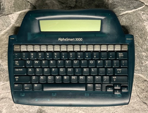 COSMETICALLY AS-IS AlphaSmart 3000 ~ USB CABLE ~ ALL NEW BATTERIES