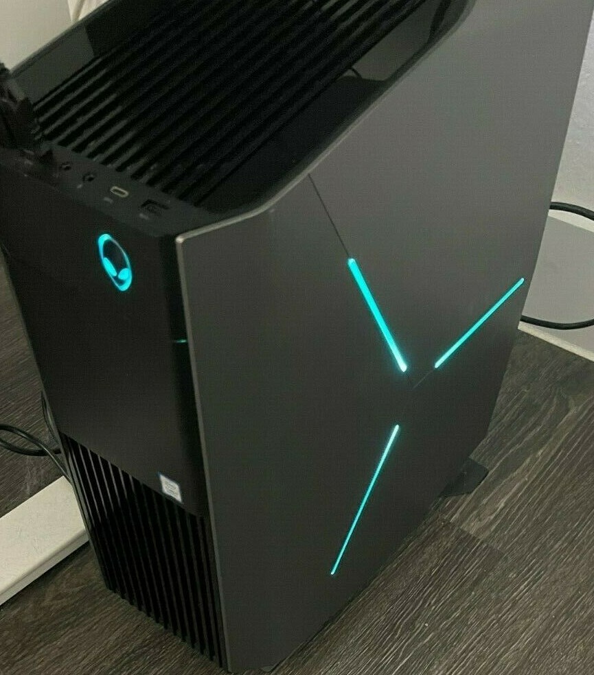 Alienware Aurora R7 Intel I7 8700k Nvidia GeForce GTX 1080TI Alienware Aurora R7 Intel I7 8700k Nvidia GeForce GTX 1080TI