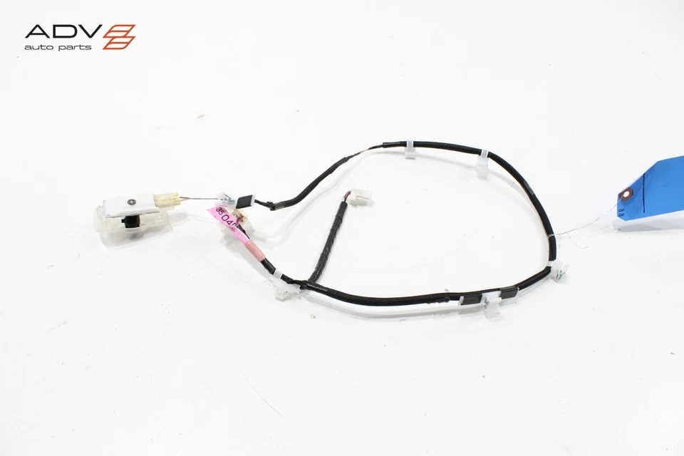 TOYOTA 4RUNNER 2010-2020 PUERTA TRASERA DERECHA MOLDURA PANEL LÁMPARA CORTESÍA CON CABLE OEM Foto 4 de 4