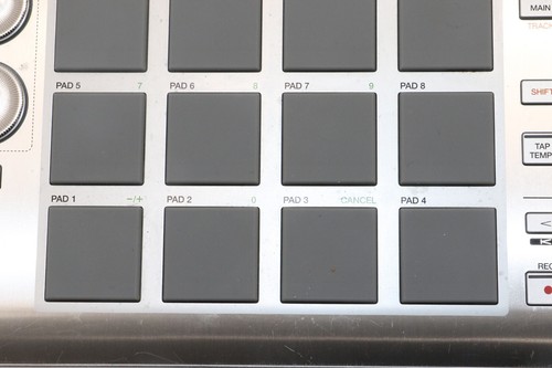 AKAI Professional MPC Studio Silver Compact MIDI Controller - Picture 10 of 24