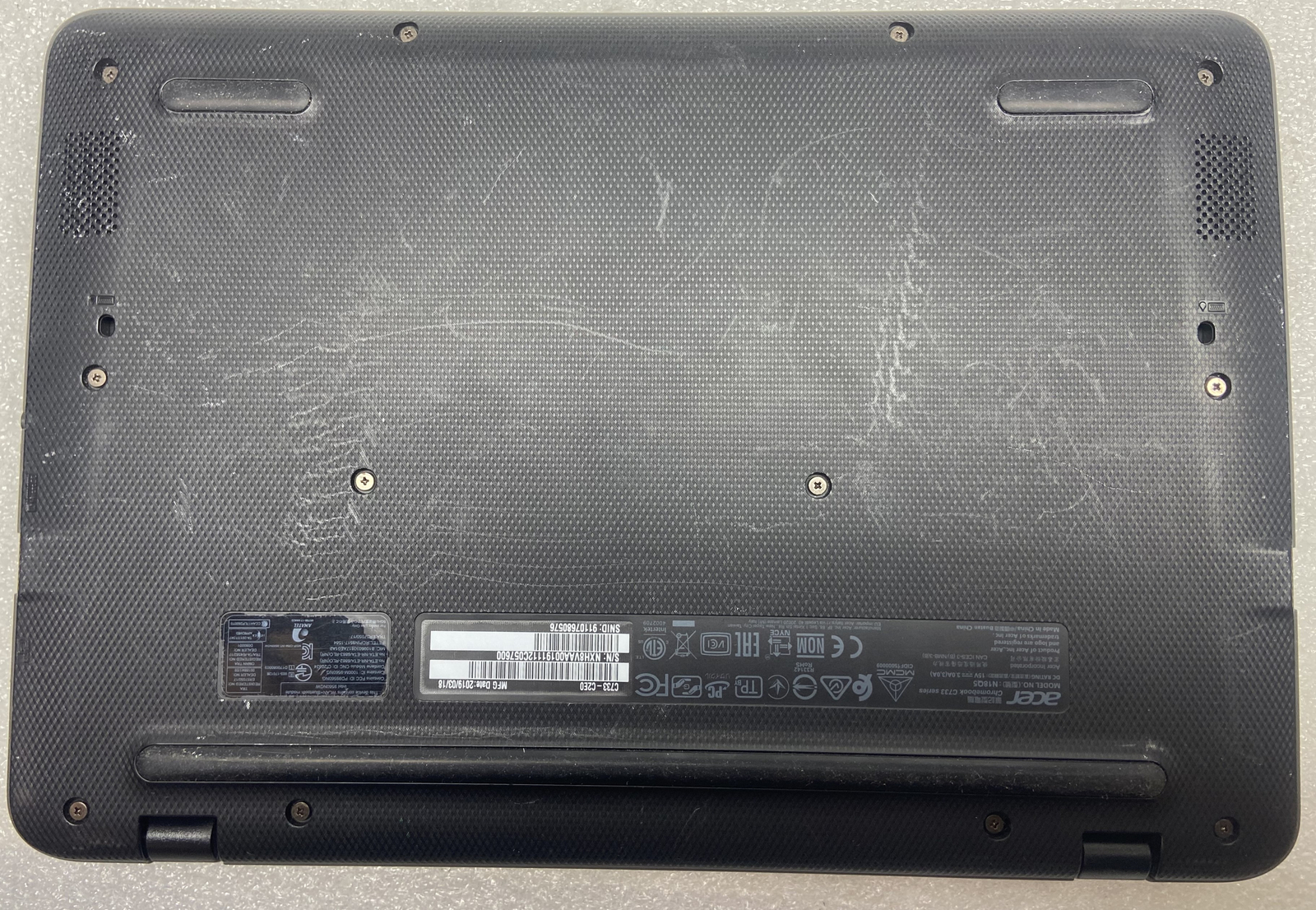 Acer Chromebook C733-C37P 11" laptop Intel Celeron N4000 1.1Ghz 2GB RAM 32GB SSD - Picture 7 of 11