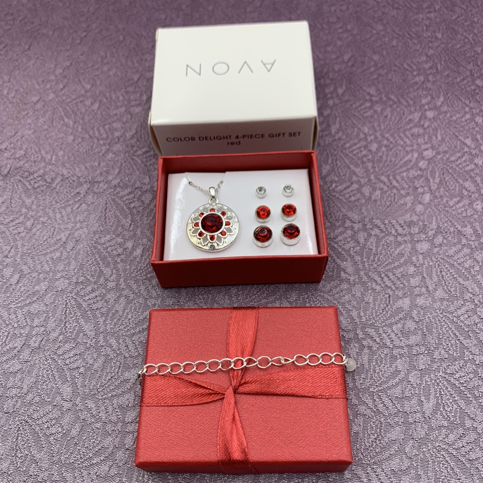 Avon Red Color Delight 4-Piece Necklace and Earrings Gift Set-image