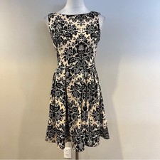 Charming Charlie Floral Sleeveless mini stretchy Dress size extra small