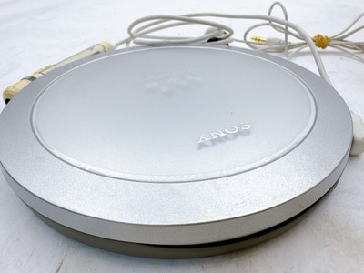 Sony CD Walkman D-EJ720 Silver Portable Disc Player w/ Remote