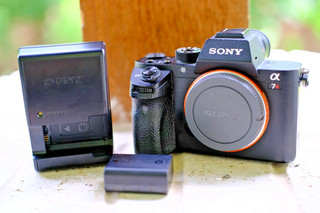 Sony Alpha A7R II 42.4MP Full Frame Mirrorless Digital Camera OEM Batt & Charg