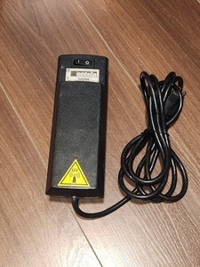 Entela UV Curing Lamp 120V Windshield Glass Repair Light w/ Suction Cups