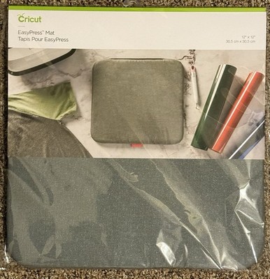 Cricut EasyPress Mat 12''x12'' Durable Heat-Resistant Iron-On Surface