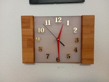 Design Wanduhr Acryl/Buche  30x 22x 4cm leise...