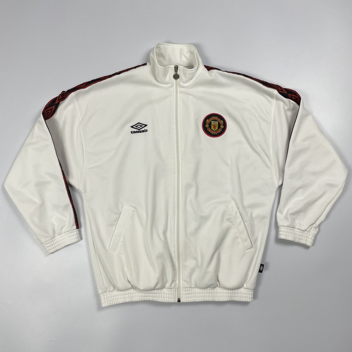 Manchester United 1996-1997 Vintage Umbro Training Jacket Manchester United 1996-1997 Vintage Umbro Training Jacket