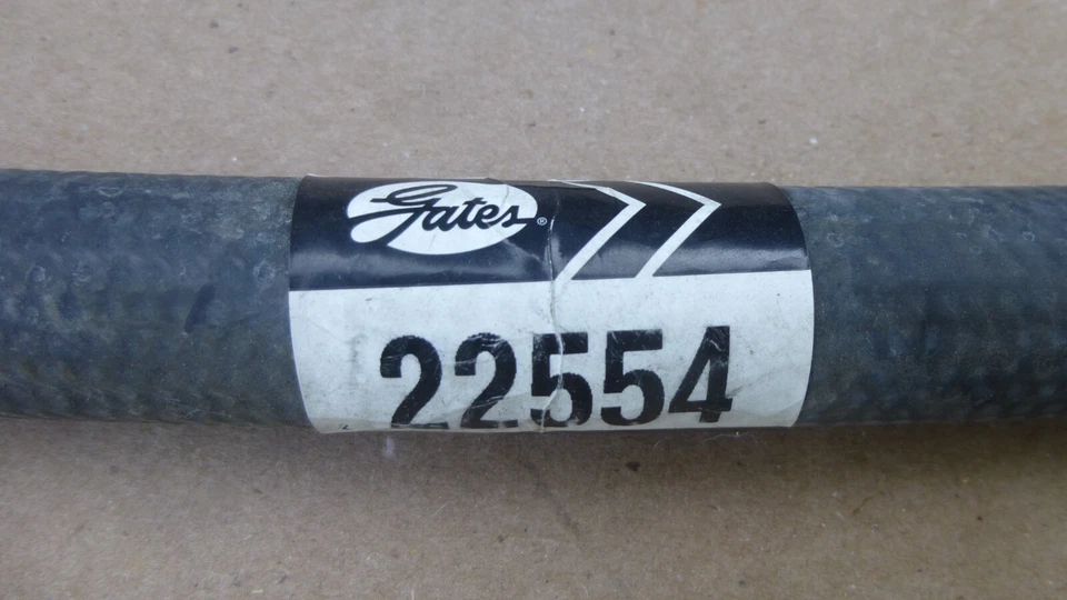 Manguera de calefacción 22554 Gates para Chevy Yukon Suburban Avalanche GMC XL 1500 Tahoe H2 Foto 3 de 4