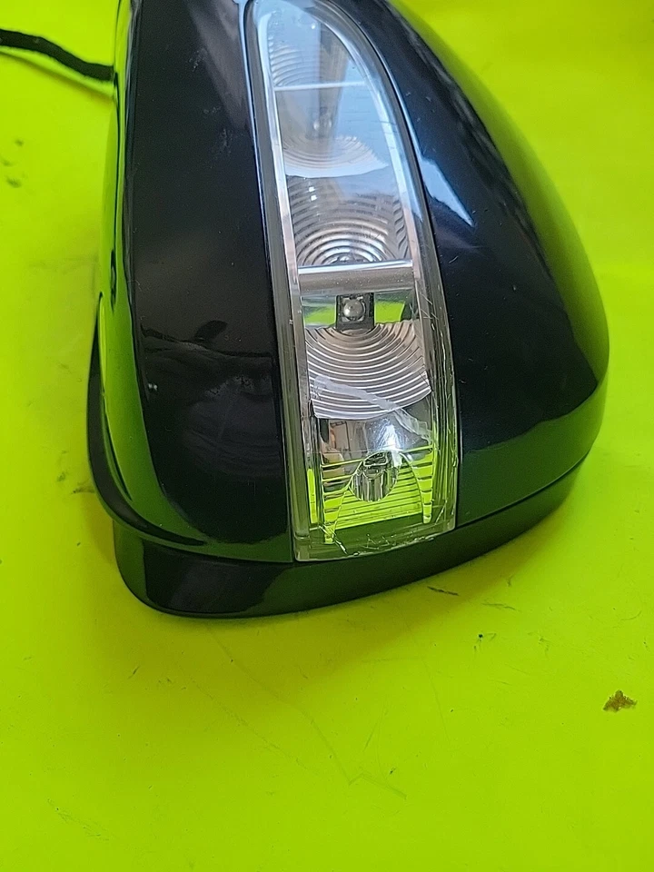 Espejo retrovisor eléctrico azul oscuro para conductor izquierdo Mercedes W163 X164 GL y ML 06-09 Foto 2 de 4