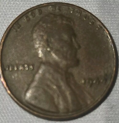 Off Cntr 1944 No Mint Lincoln Penny With D.D.O. D.D.R. With L On Edge Error.