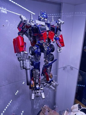 Transformers Legendary Toys LT02 Masterpiece Optimus Prime MPM-04 Upgraded
