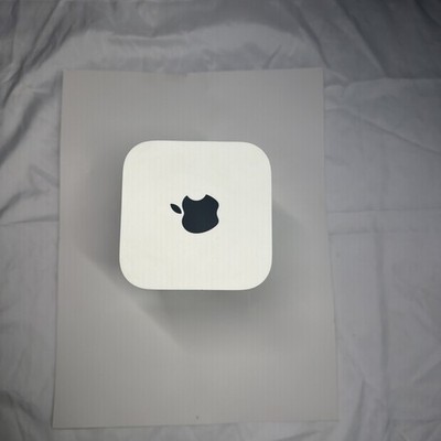 Apple AirPort Extreme Base StationWireless Router 6th Generation A1521 W/ AC