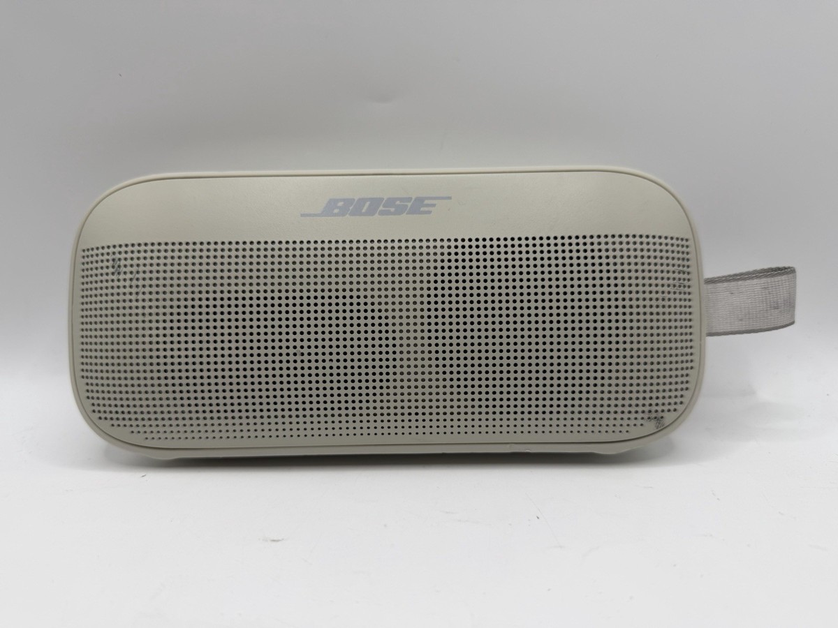 Bose Soundlink Flex Waterproof Portable Bluetooth Speaker White