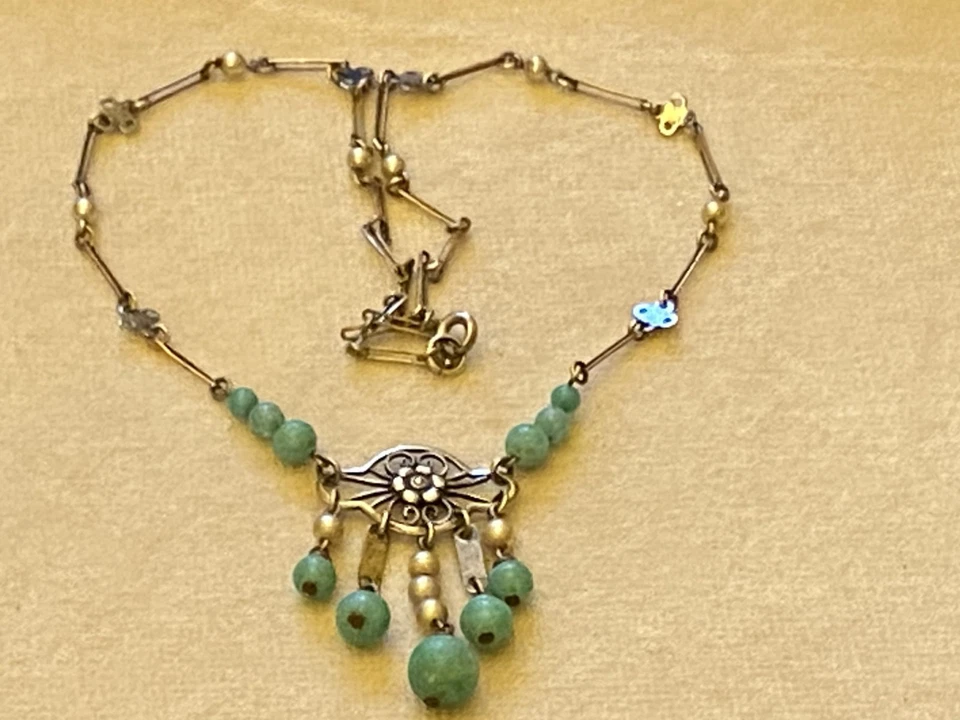 Vintage French Art Deco  green glass  & faux pearl drop necklace L. Rousselet - Image 4 of 4