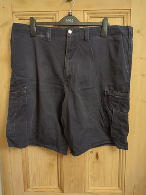 Dickies Arbeitsshorts Cargo Größe 42 Taille Navy 21 cm Länge getragen