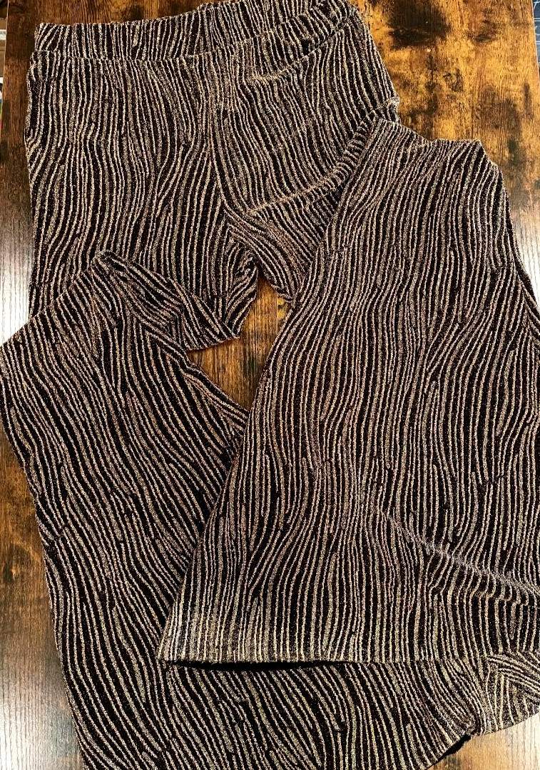 Saints & Hearts Womens Black/Gold Shimmer Big Bell Flare Pull On Pants M (long)