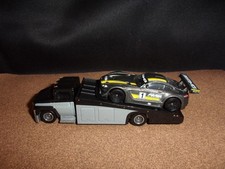 Hot Wheels Premium 16 Mercedes-amg Gt3 Carry On Transporter
