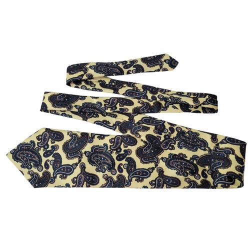 Claybrooke Mens Neck Tie Yellow Paisley Standard Width Standard Length 60 - Picture 4 of 9
