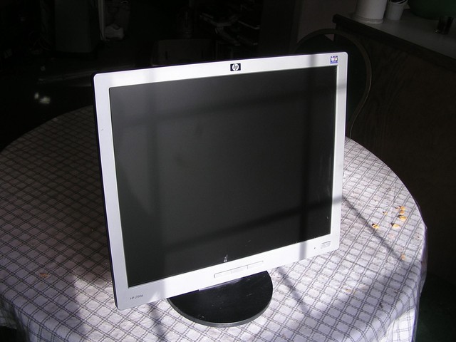 HP L1906 PX850A 19 inch LCD Flat Panel Monitor Seller Refurbished