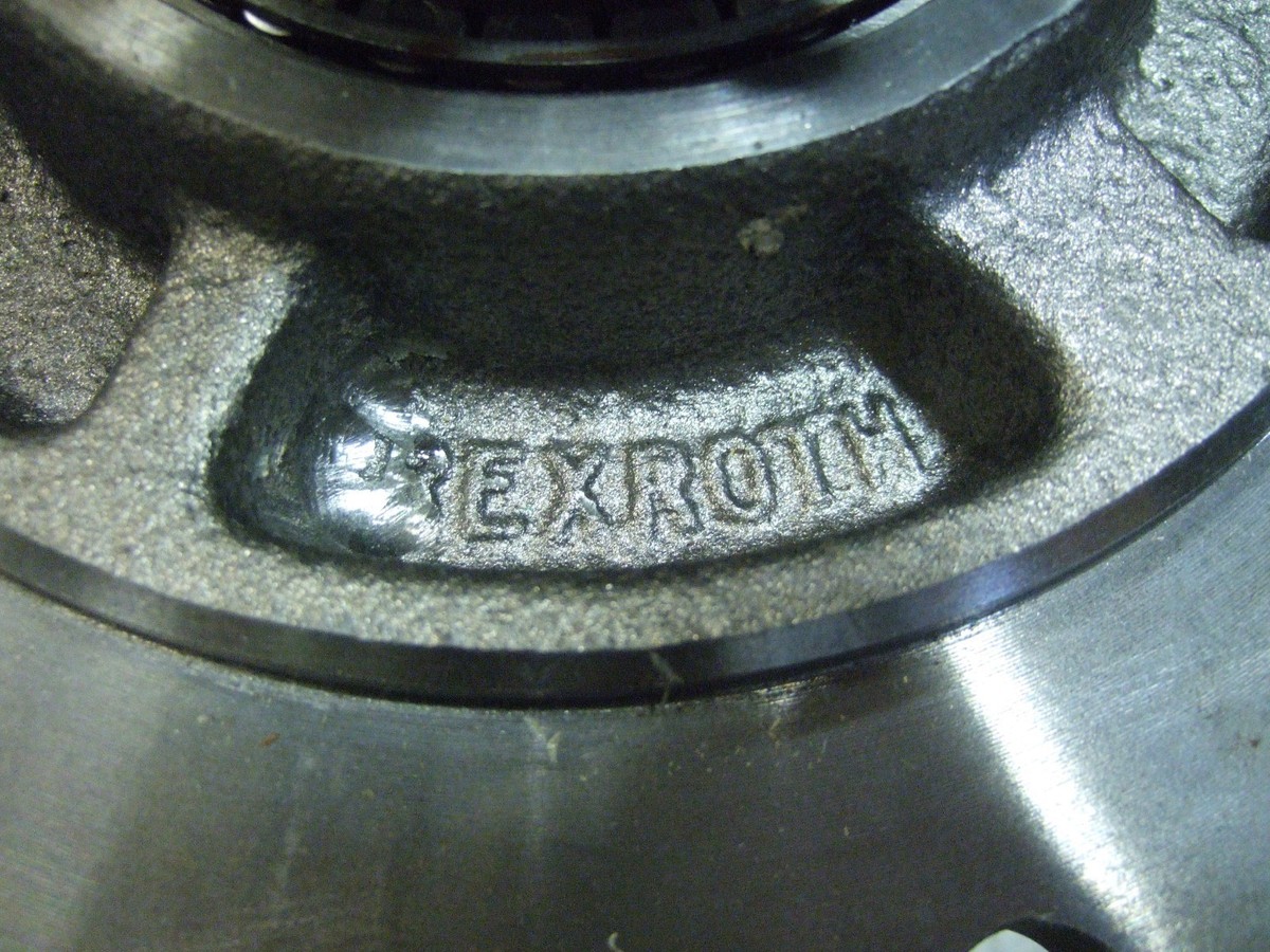 Moteur D'entraînement Pour Case 450, 465 - Référence 87035343 - Avec Pompe Split - Neuf