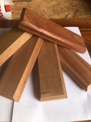 Eiche und Mahagoni Display Sockel oder Sockel begrenztes Angebot 4 x 60 mm x 200 mm 