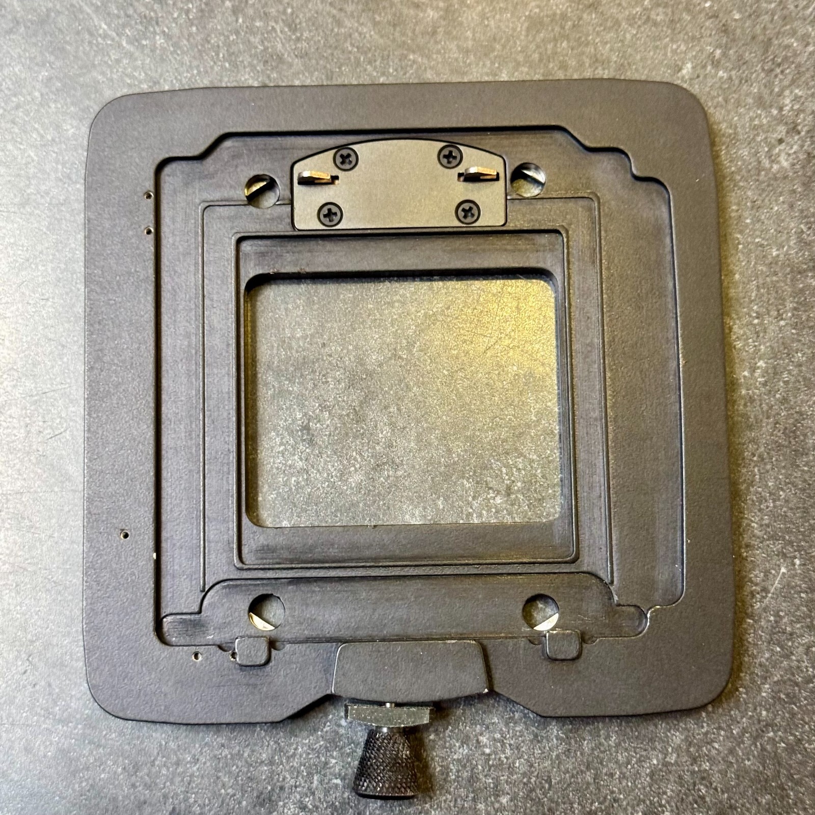 Mamiya RZ 67 Digital Back Adapter for Hasselblad V CFV