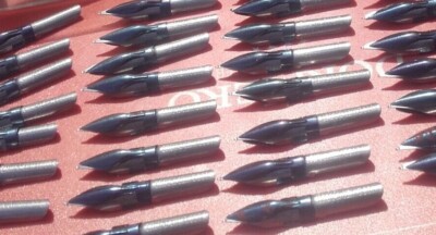 1X ORNAMENT NIB NO 500 1/2MM SHOWER VINTAGE UNUSED CALLIGRAPHY NIB