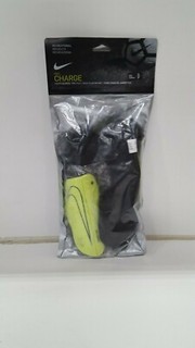 Nike Charge Youth Small Shin Guards | Neon Green