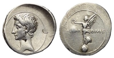 Octavian Augustus (31-30 BC) Roman AR silver denarius Victory on globe RIC 254b