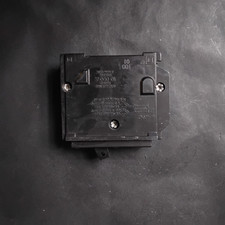 SIEMENS Q115 CIRCUIT BREAKER ($16 OBO)