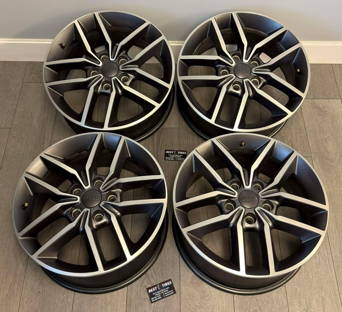 JEEP CHEROKEE 18✕8J (8-102) 18' Inch Jeep Grand Cherokee / Cherokee OEM Factory Wheels 18x8