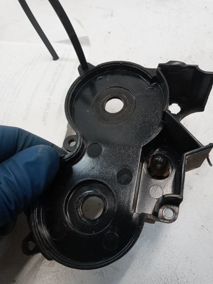 1987-1993 Mazda B2600 Temperature Control Turn Bezel Light OEM Tested   - Image 3 of 3