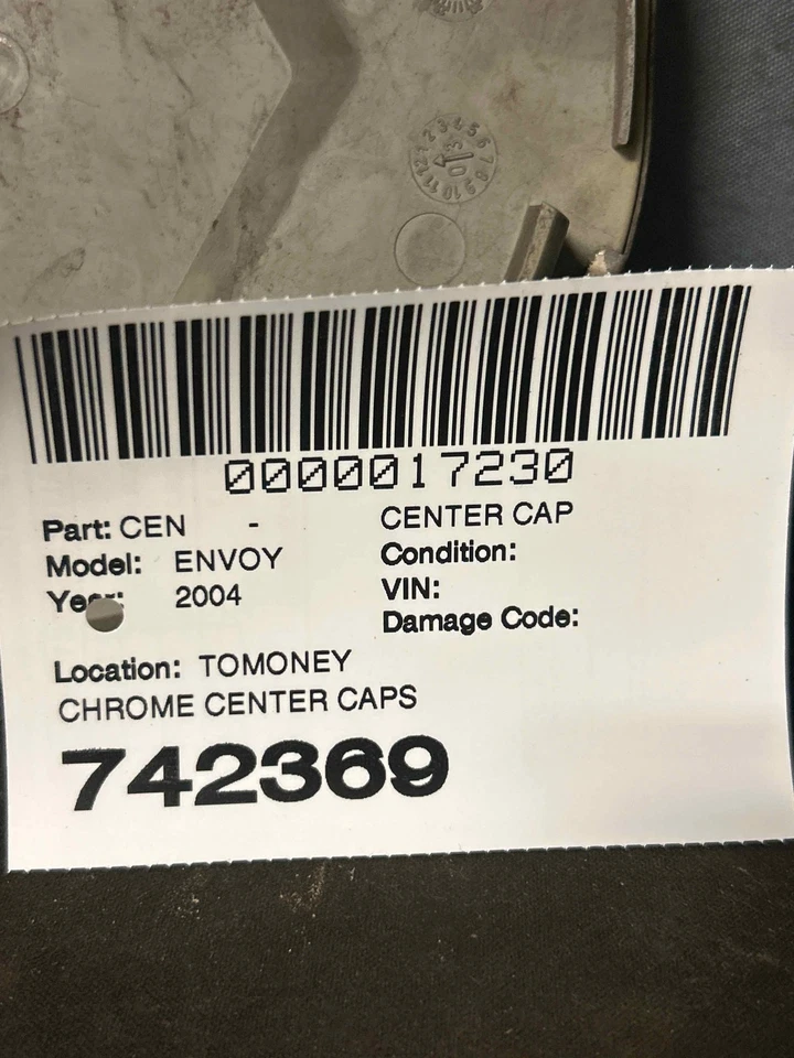 Fits 2004 GMC Envoy 17in Wheel/Rim Center Caps OEM:9593396 Foto 4 de 4