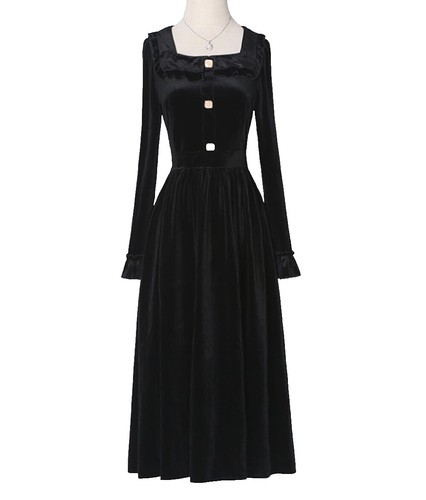 black velvet dress with flowers Black velvet mini dress with 3D flowers